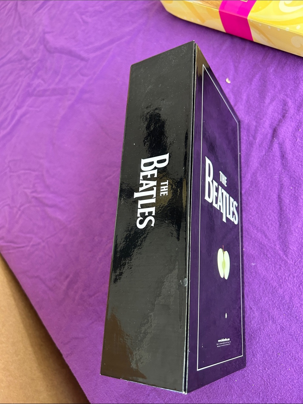 The Beatles Black Box with Green Apple Graphic - Picture 2 of 9